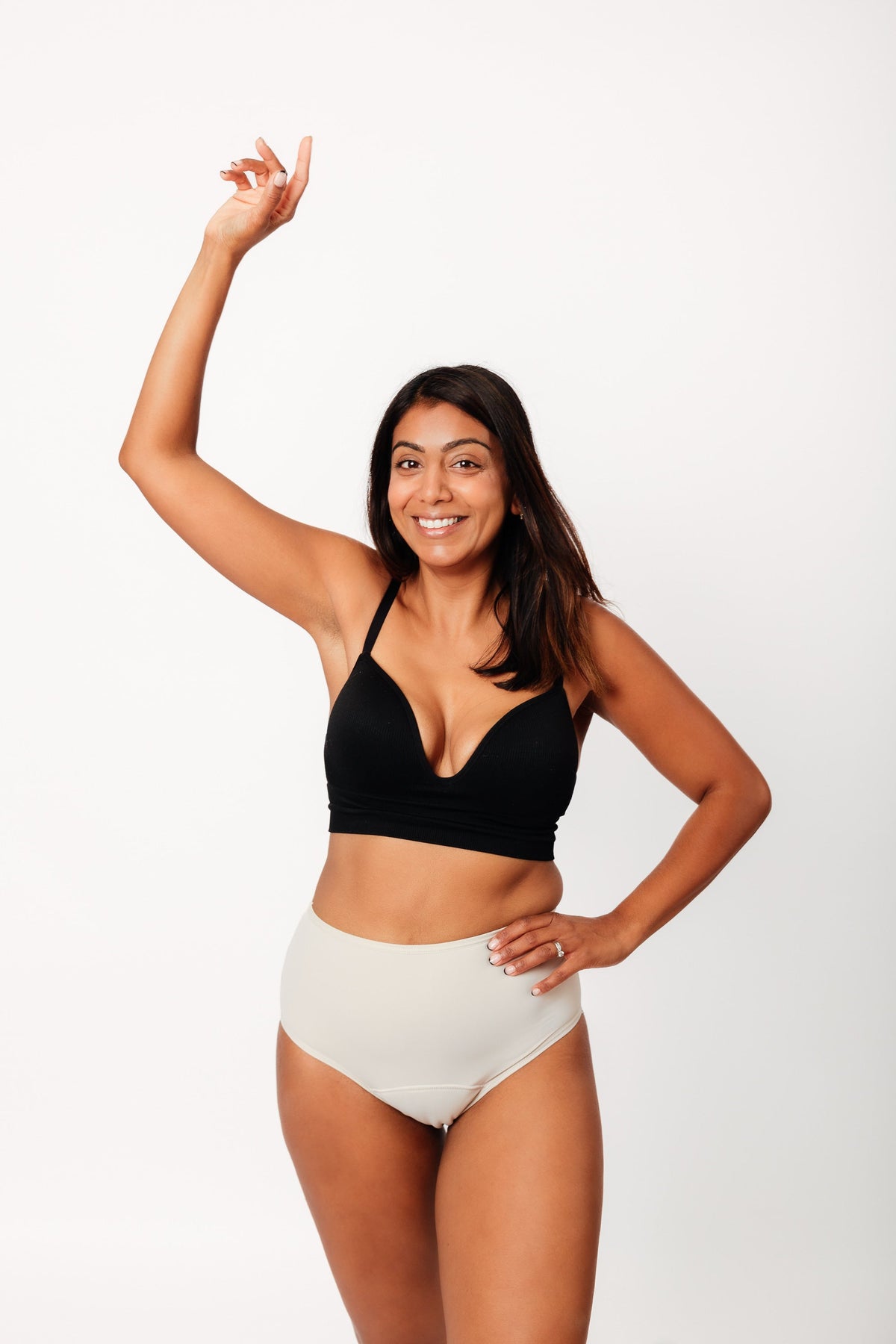 NIXI Body Coni Cream Leakproof Knicker — Medium Absorbency