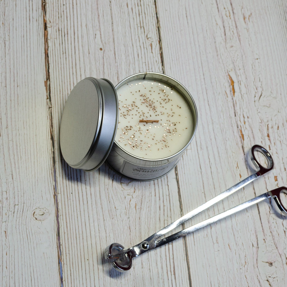 The Stirling Candle Company Chamomile & Sandalwood - Travel Tin Candle - Wooden Wick