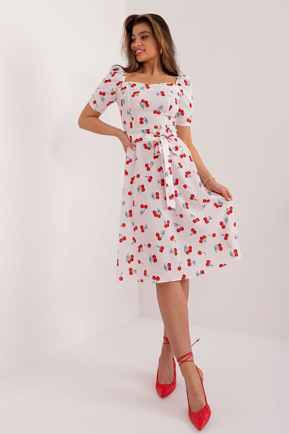 Lakerta Romantic Floral Fit-and-Flare Day Dress white 2