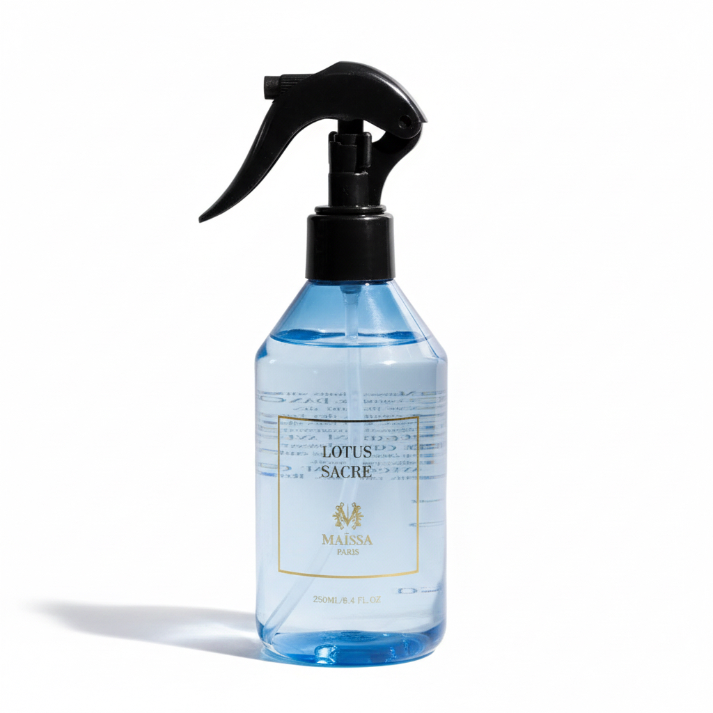 Maïssa Paris Lotus Sacre Room & Linen Spray 250ml – Airy Floral Home Fragrance with Peach, Neroli, Lotus and Amber