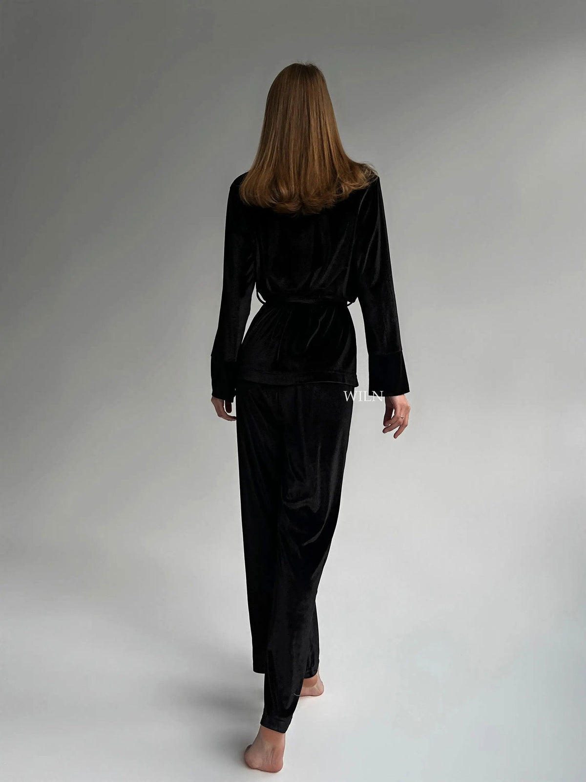 MAJESTIC Women’s Personalised Luxurious Black Velour Robe Set