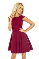 Numoco Marta Lace Flared Dress red