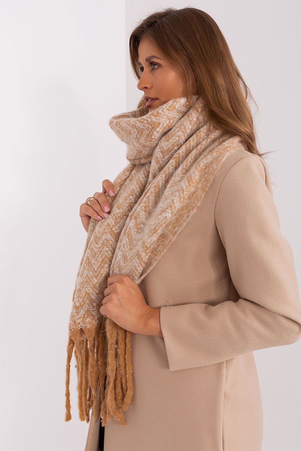 AT Geometric Shawl Scarf