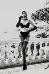 Hold-Ups vs Stockings: What's the Difference? The Ultimate Hosiery Guide
