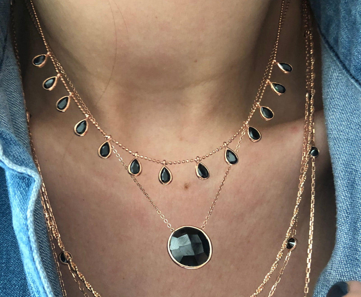 45cm Chain Necklace with Droplet Stones Black Silver Droplet