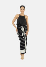 1 People Antibes Beach Sarong Black & Creme