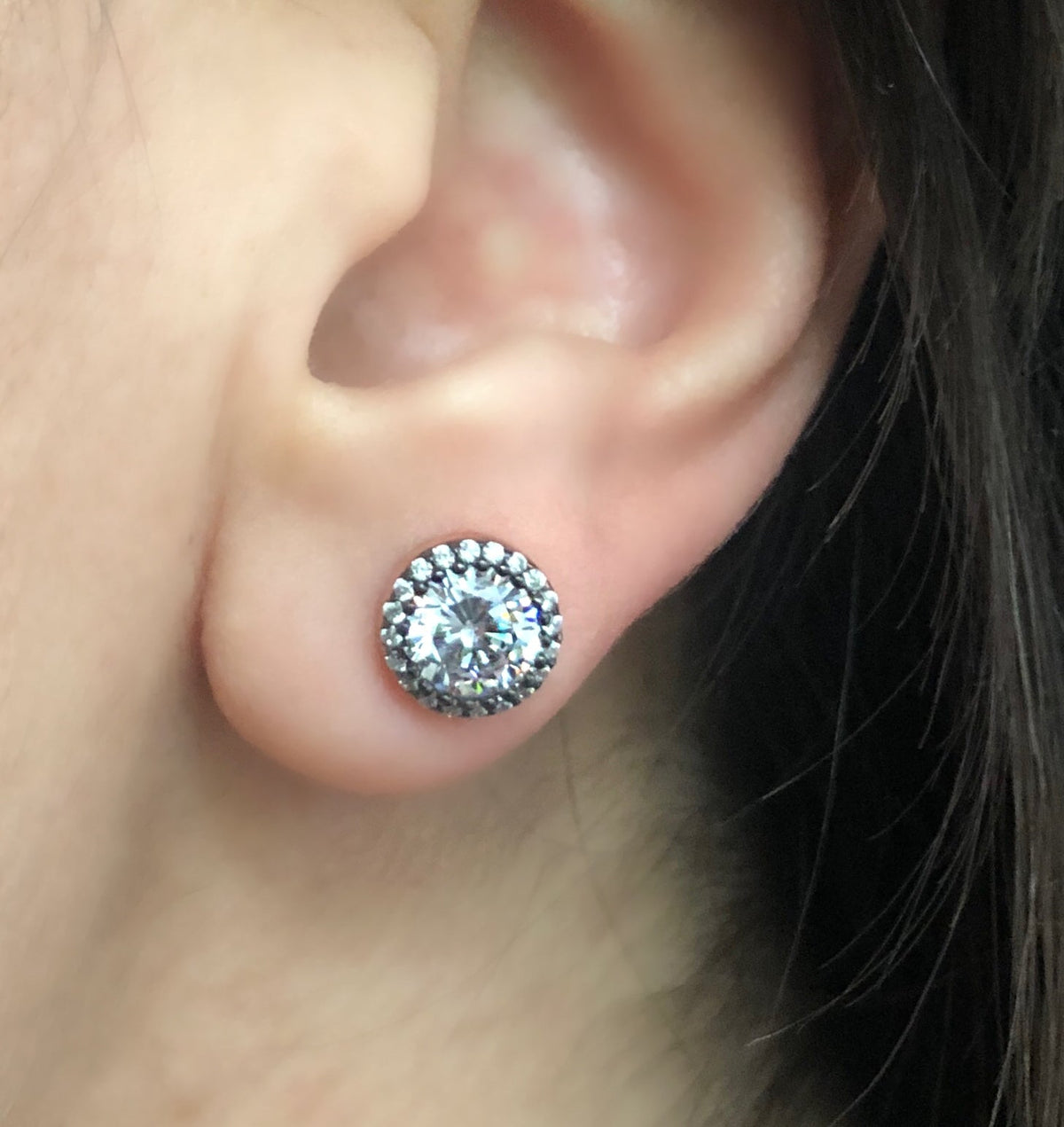 Classic Zircon Studs Large stone on rose gold plated frame