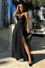 Bicotone Lace Heart-Neck Flared Belted Maxi Dress black