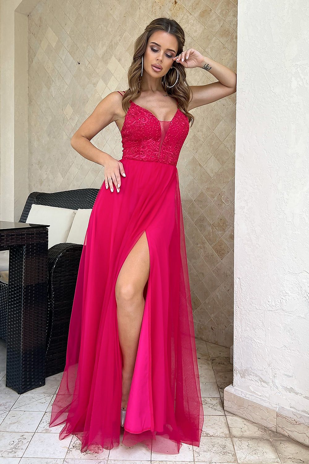 Bicotone Lace Heart-Neck Flared Belted Maxi Dress pink