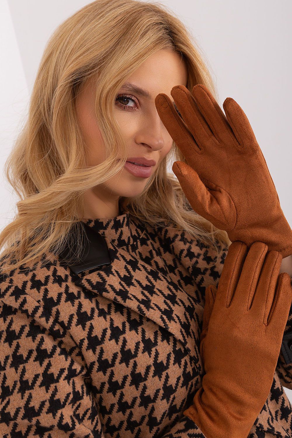 AT Smooth Insulated Touch Gloves