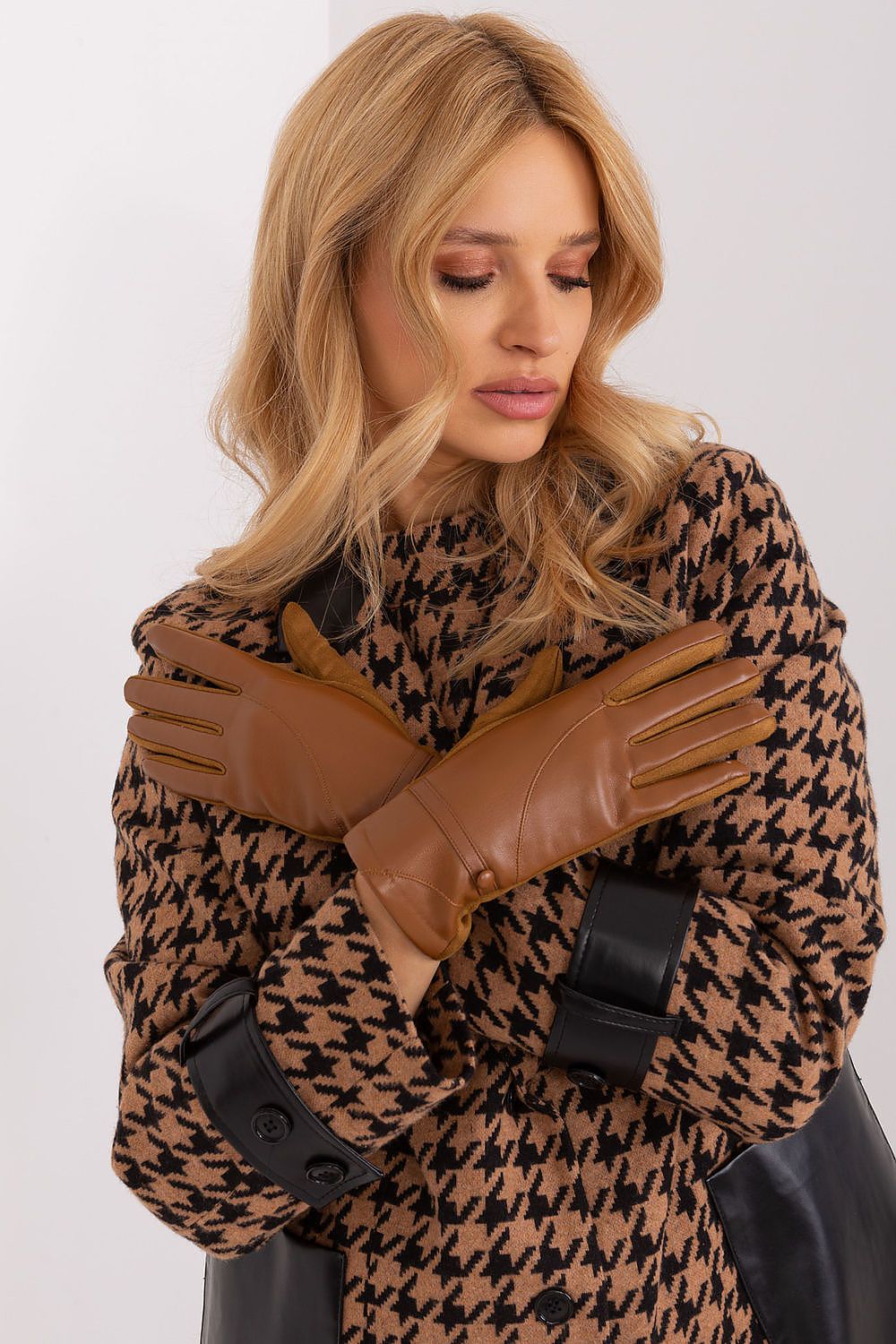 AT Elegant Strap Gloves brown