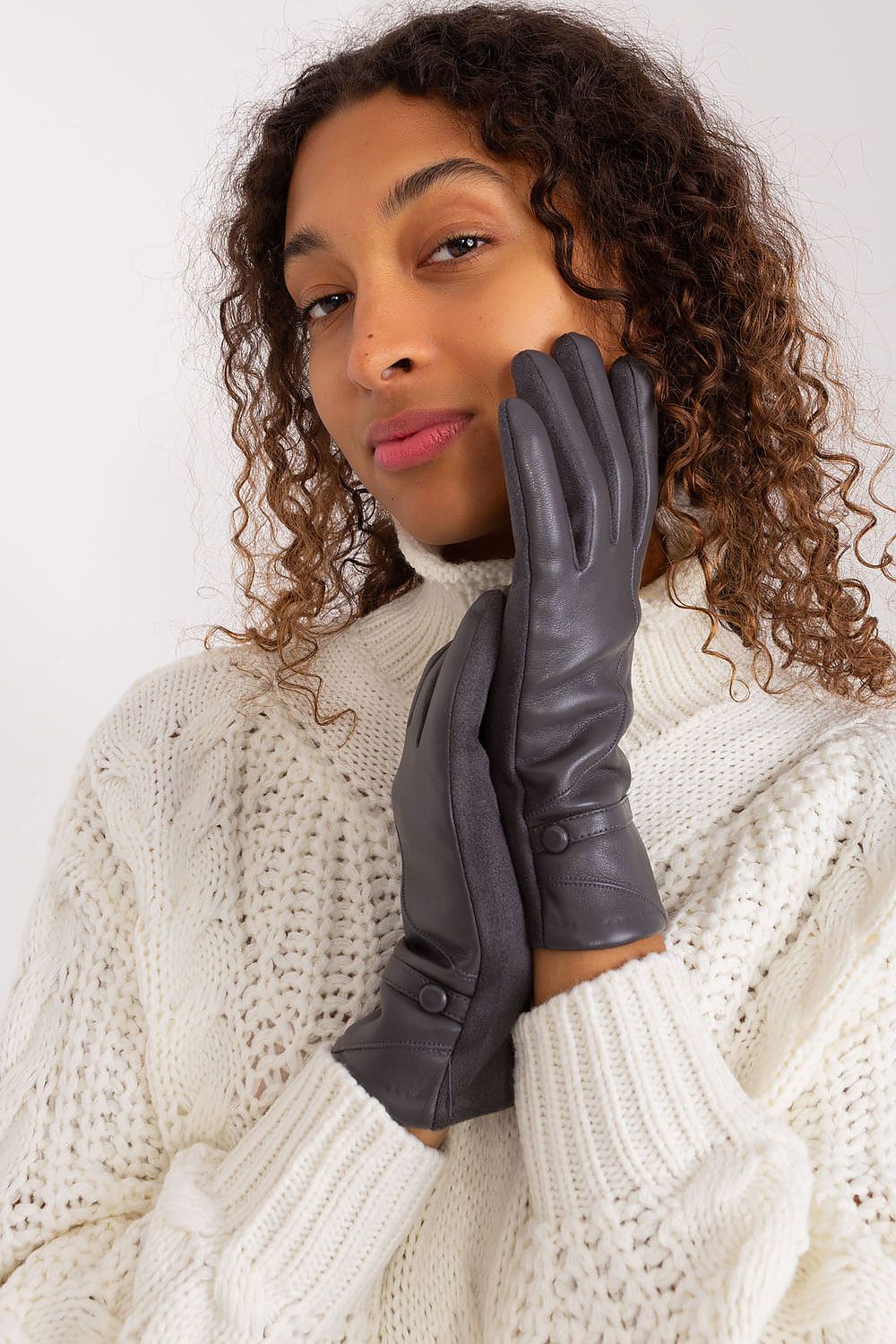 AT Elegant Strap Gloves