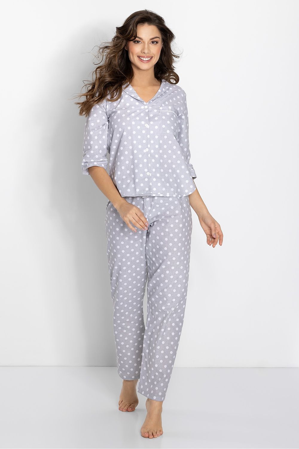 Momenti Per Me U-Neckline Two-Piece Pyjama Set grey