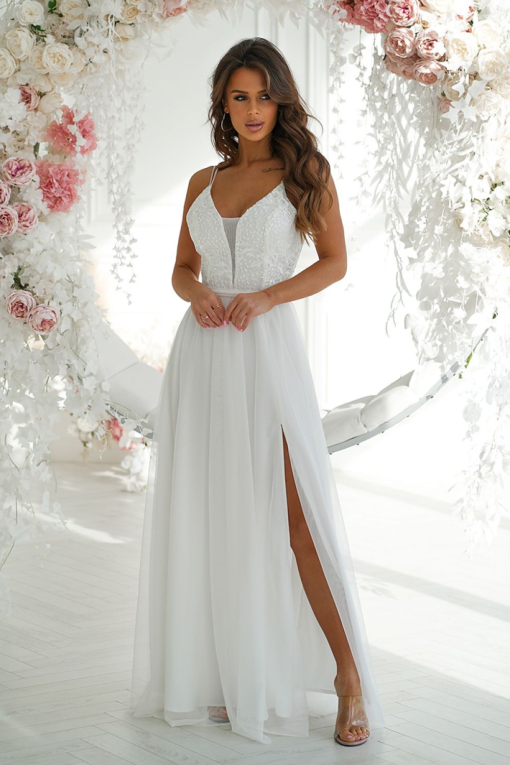 Bicotone Lace Heart-Neck Flared Belted Maxi Dress beige