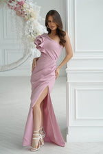 Bicotone Maxi Feathered One-Shoulder Flowing Dress