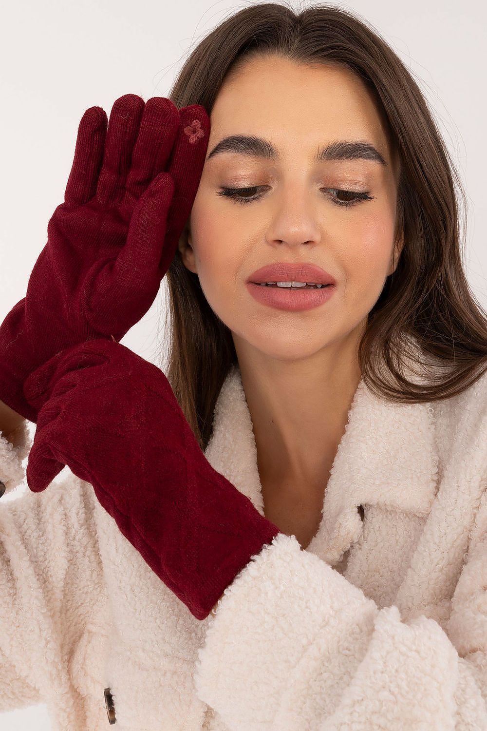 AT Patterned Insulated Touch Gloves