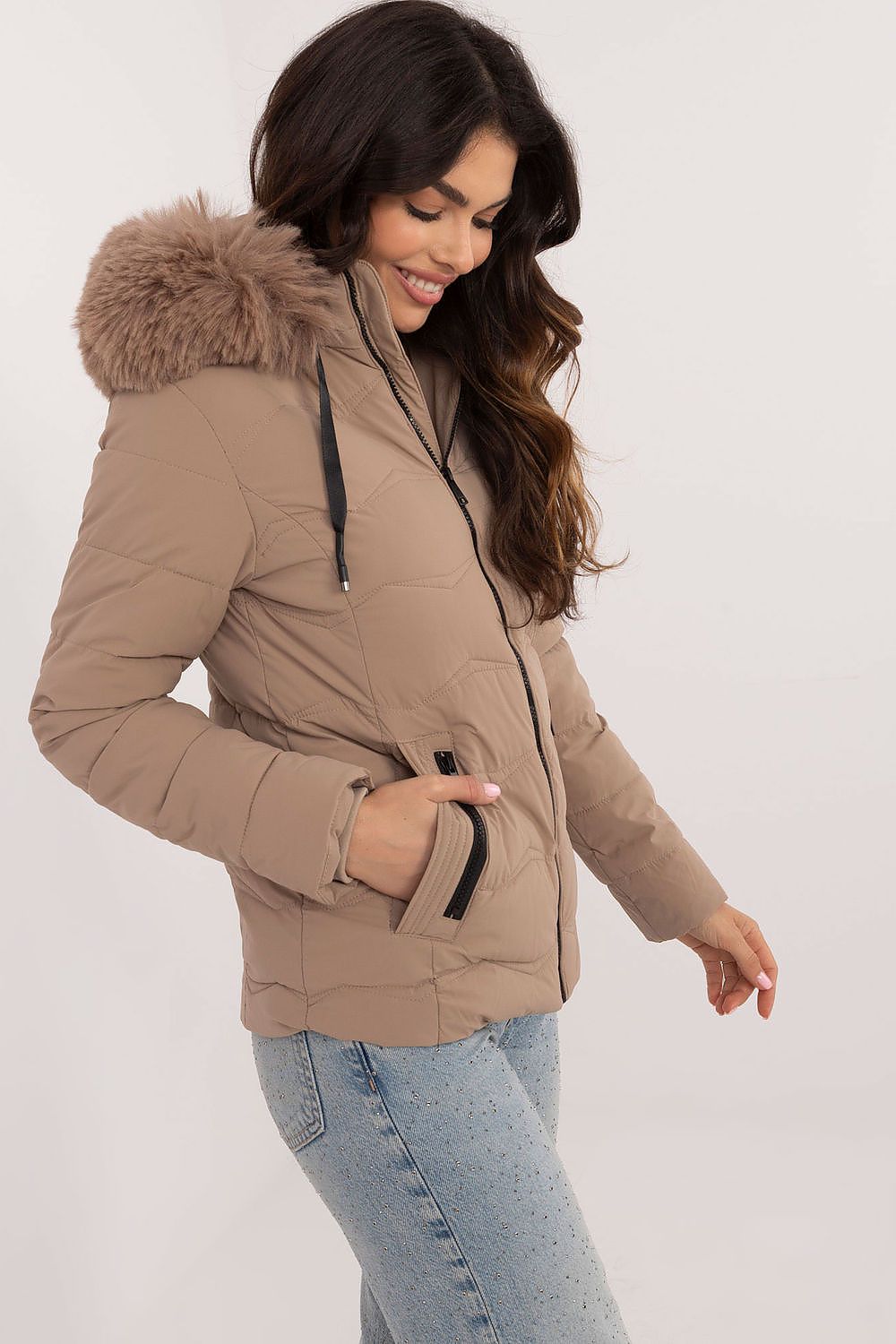 Factory Price Short Quilted Coat Jacket