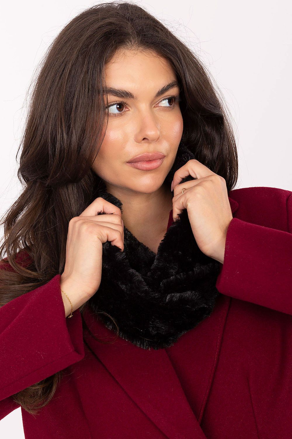 AT Fluffy Infinity Scarf