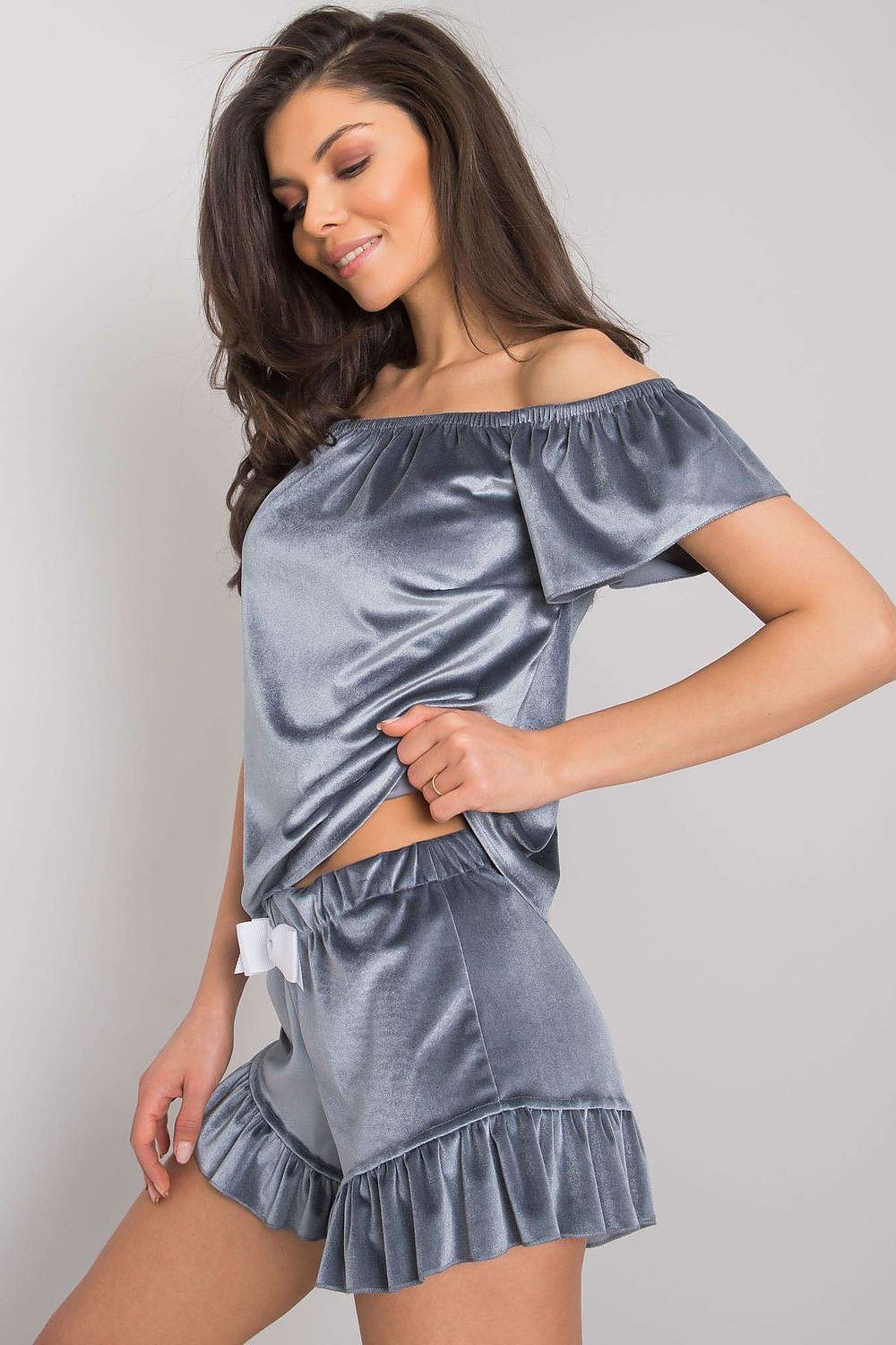Rue Paris Velour Two-Piece Shorts Pyjama Set