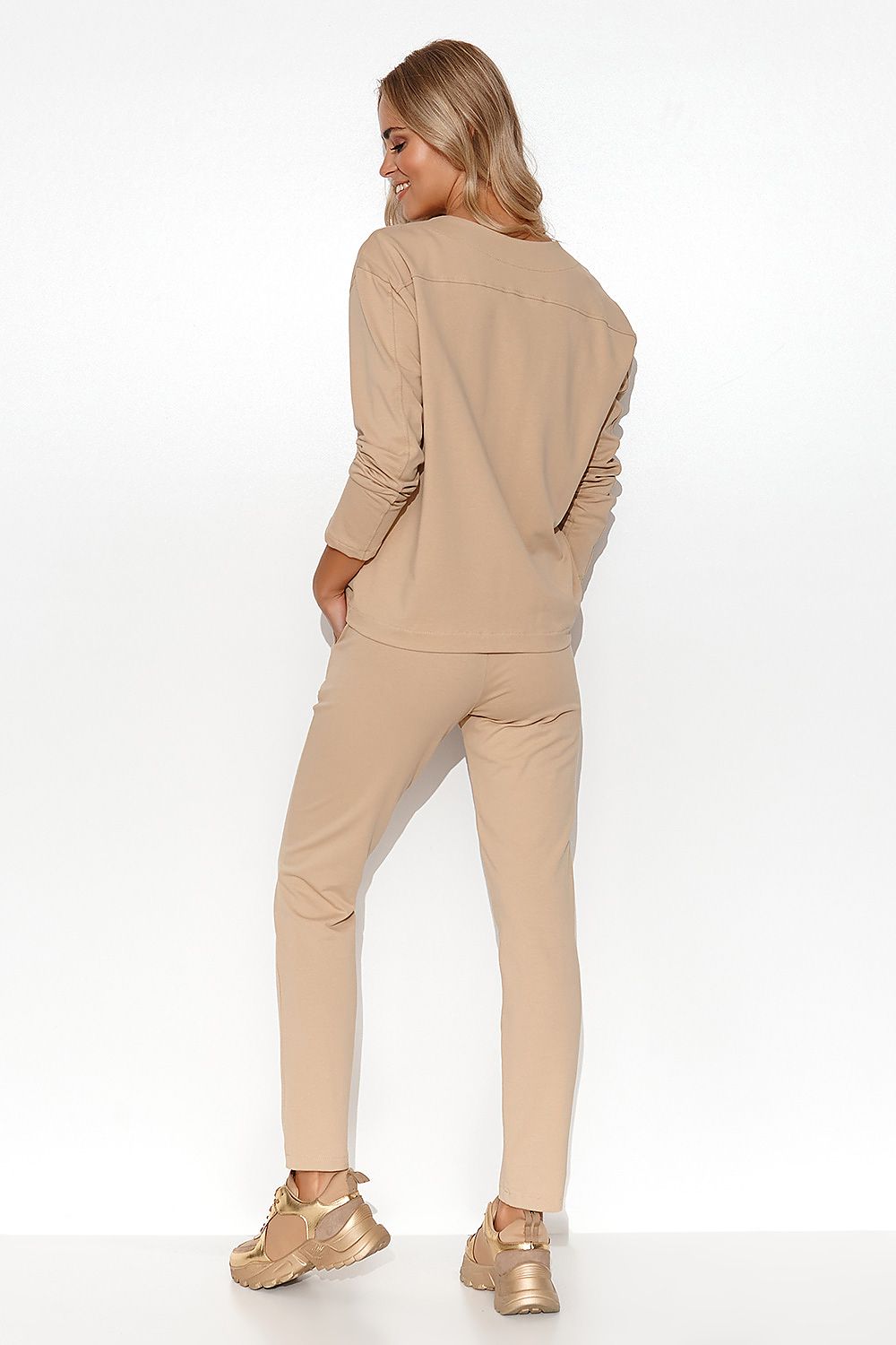 Makadamia Women’s Elegant Tracksuit Loungewear Set