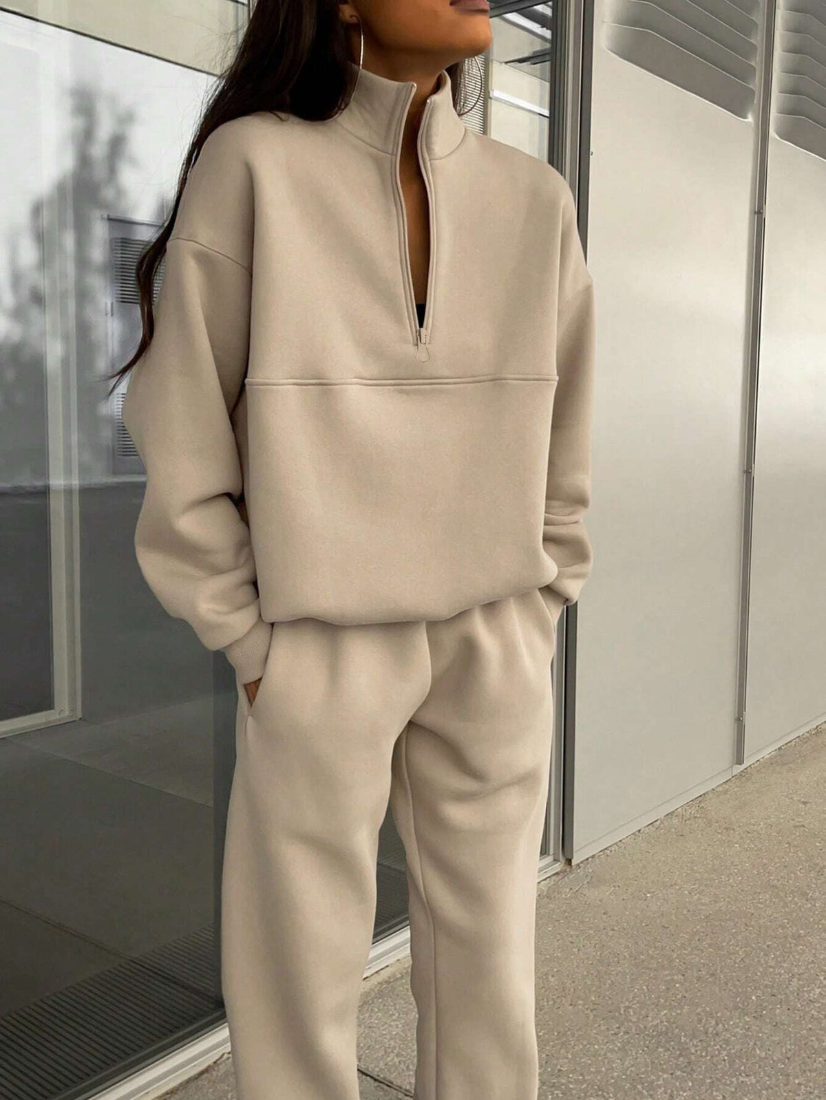 Long-sleeved Sports Sweatshirt Suit Fashion Stand-up Collar Zip-up Loungewear Set Beige