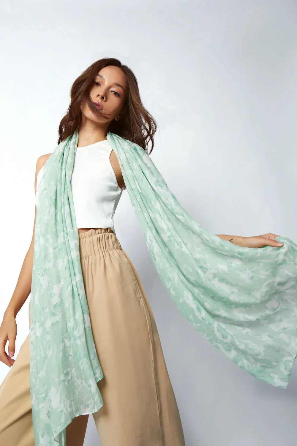 Shinjuku Lanes Matera Bamboo Sarong & Scarf Mint Green