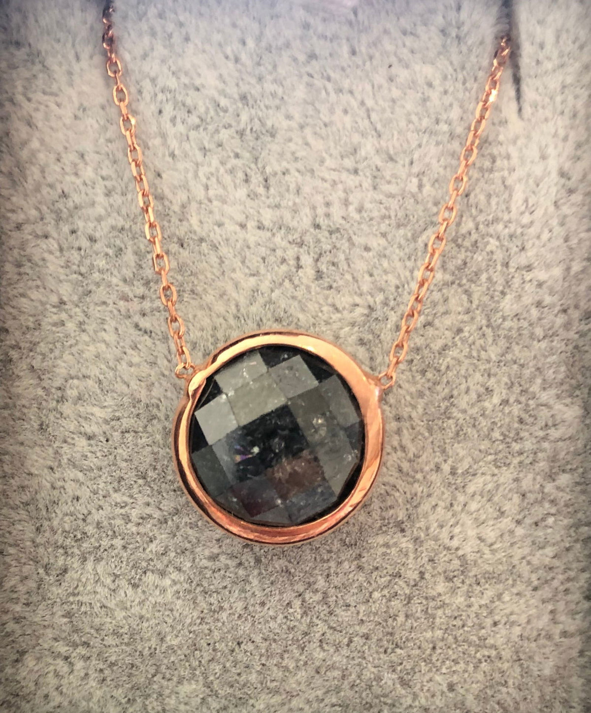 Round Shape Natural Stone Necklaces Rose Gold Plated Silver Onix Grey