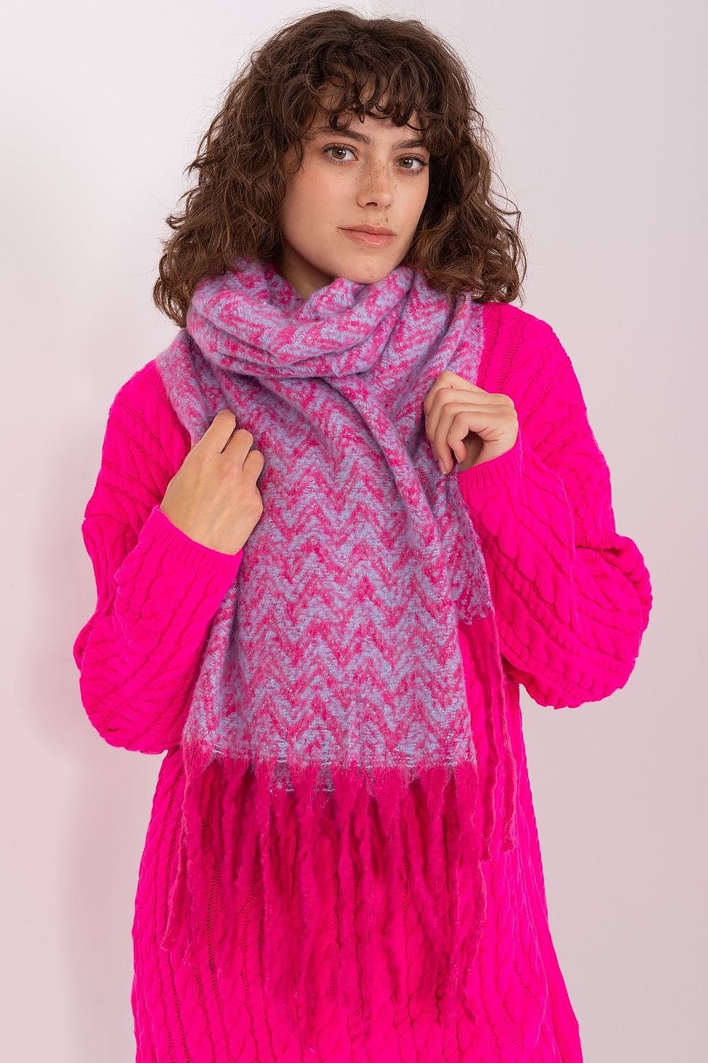 AT Geometric Shawl Scarf pink one-size-fits-all