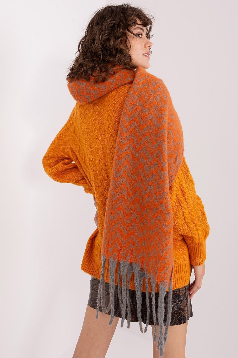 AT Geometric Shawl Scarf