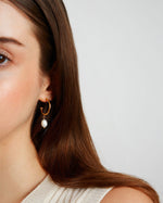 Ballinger Slim 18k Gold Freshwater Pearl Hoop Earrings