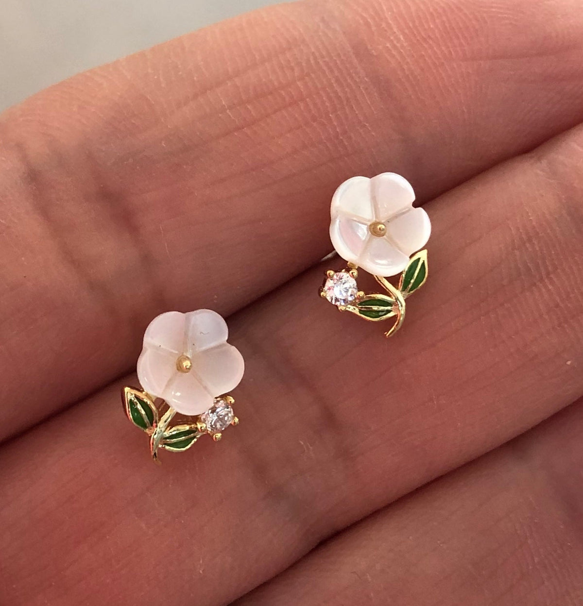 Stud Earrings with Spring Flowers NO 5 White Yellow Gold Plated Silver