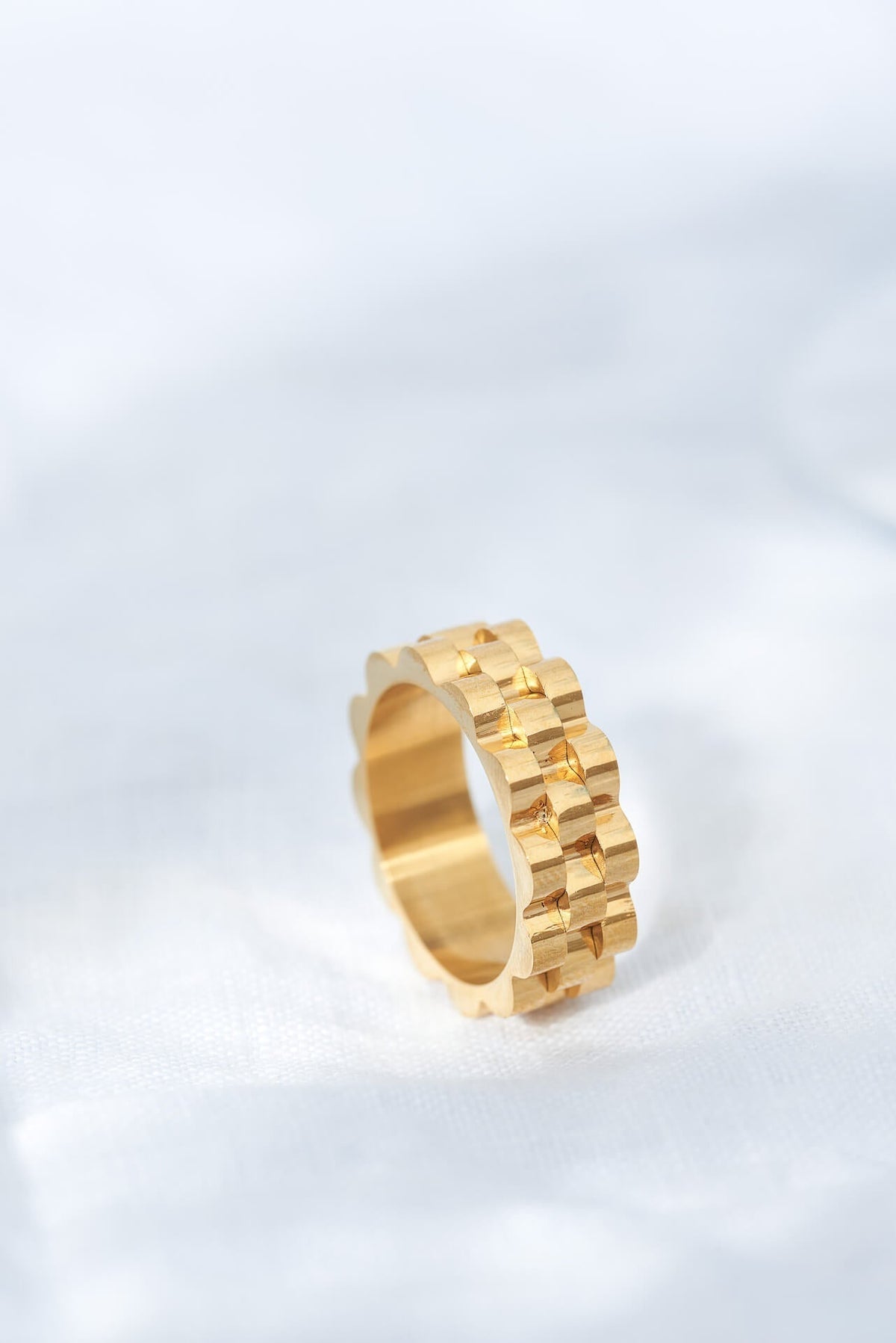 Ballinger Vintage Watch Strap Gold Ring
